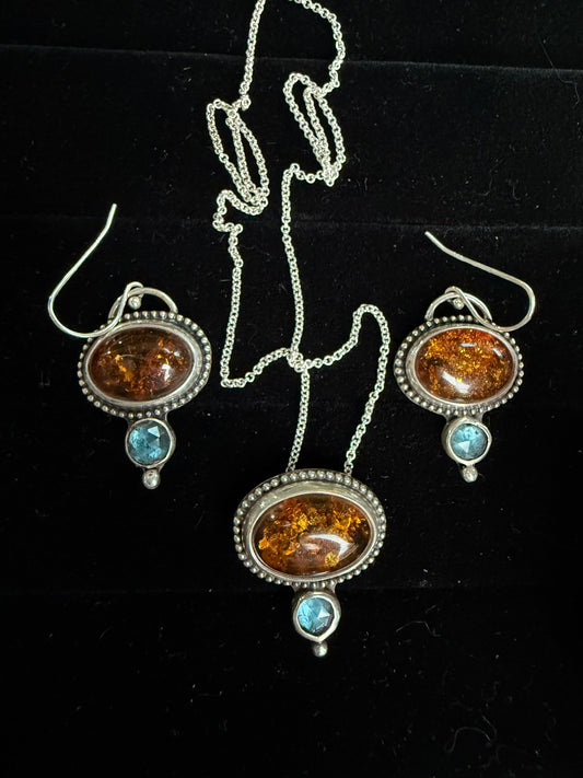 Vintage Amber and Kyanite Earring Necklace Set